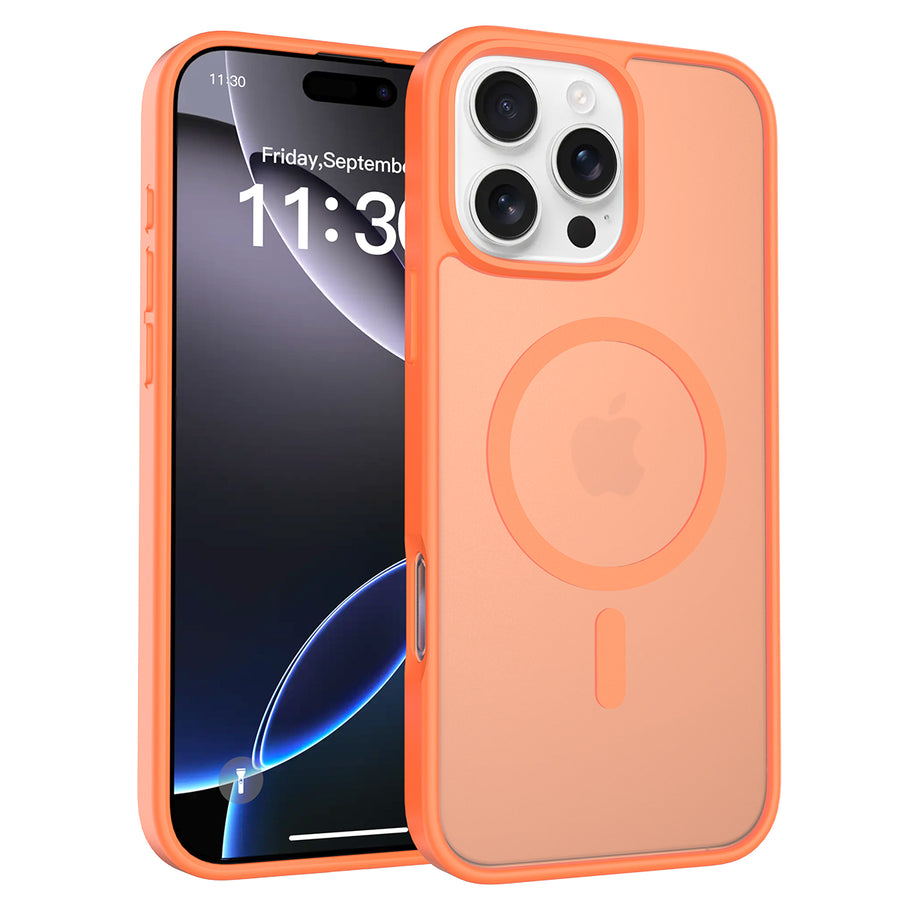 Fe'nomenal iPhone 16 Pro Max ColorShield Backcover met MagSafe - Oranje, hoesje op het toestel