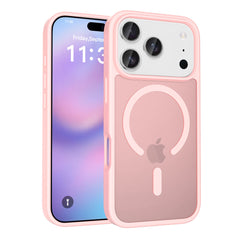 Fe'nomenal iPhone 17 Pro ColorShield Backcover met MagSafe - Roze, hoesje op het toestel